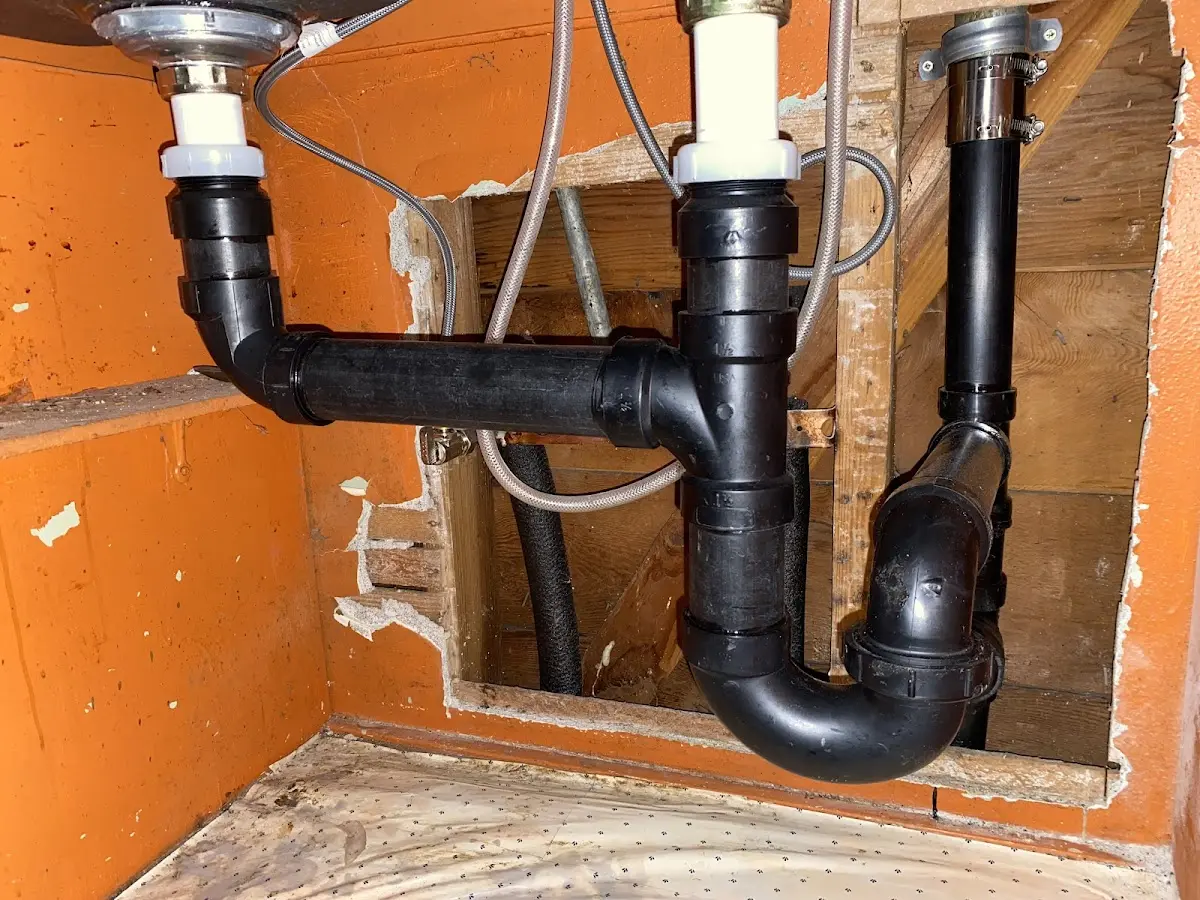 Professional Pipe Bursting equipment and tools on the job in Fort Wayne